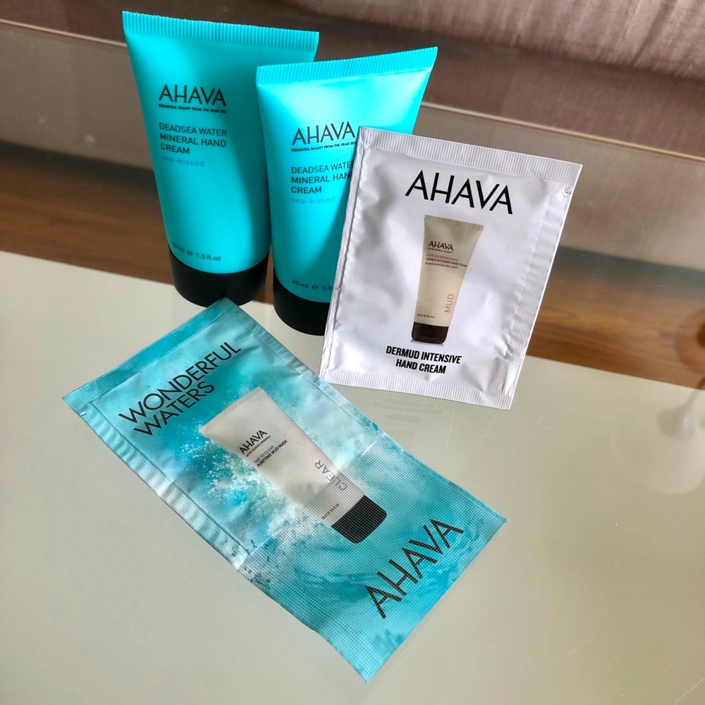 💗AHAVA Deluxe Body Care Gift Set💗